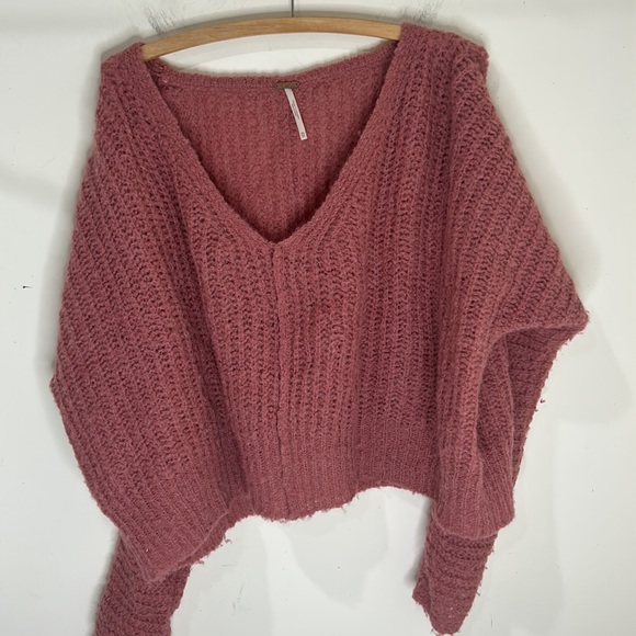 FREE PEOPLE Moonbeam Pink Alpaca Blend Slouchy Oversized Sweater Size XS - Picture 15 of 16
